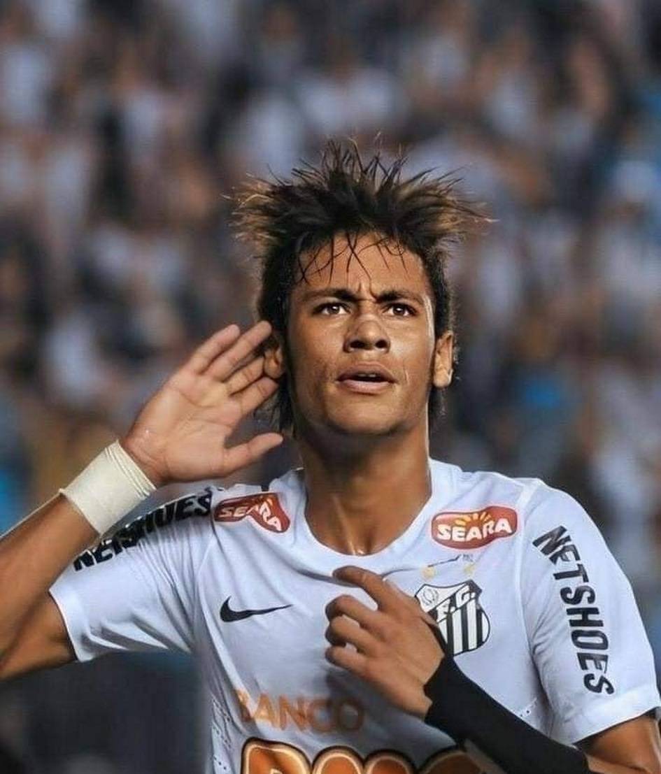 九游游戏大全关于内马尔在巴塞罗那比赛中势不可挡，精彩发挥引发热议！的信息