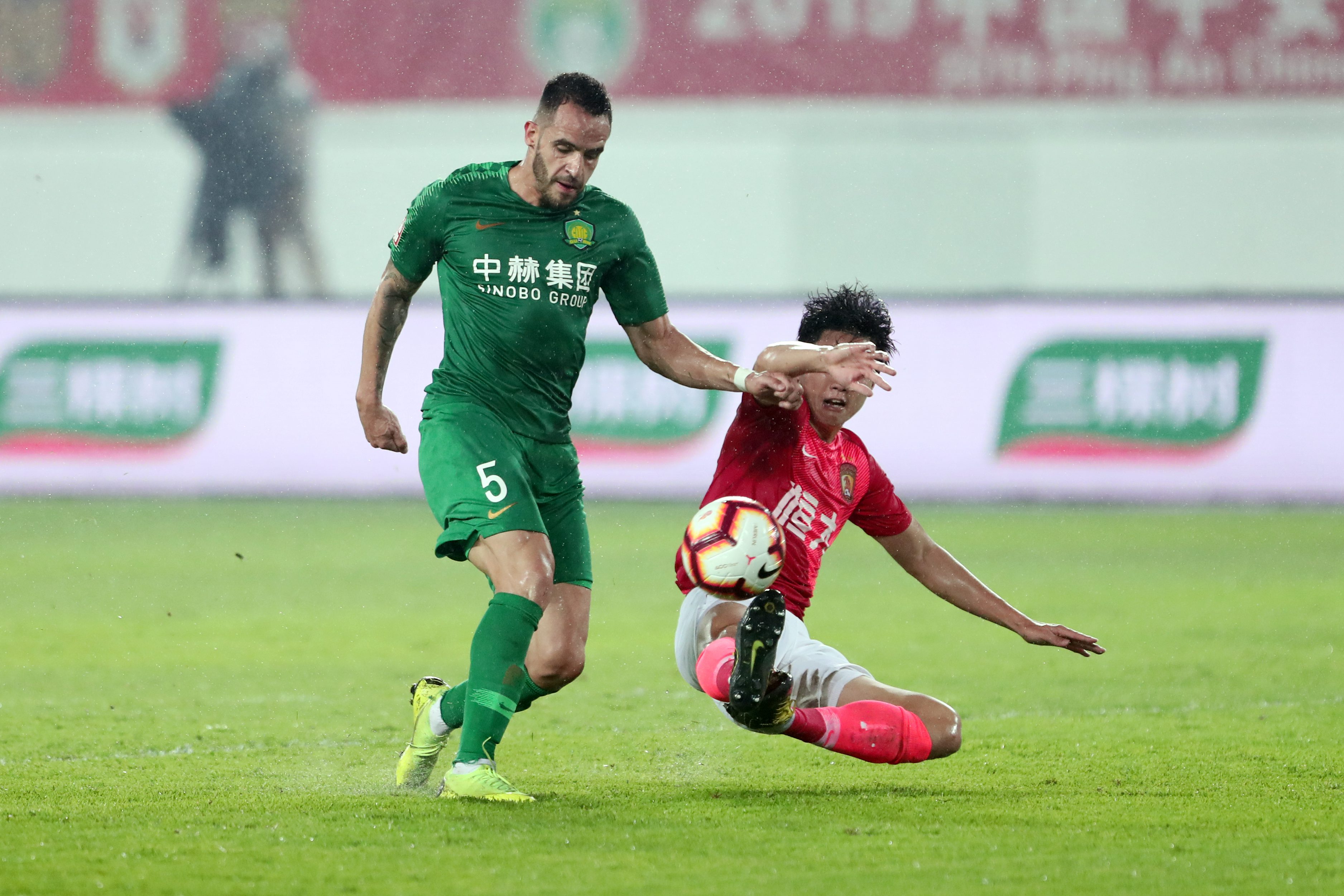 九游游戏大全里尔今晚主帅复盘；志在中超名次提升；赛场秩序良好；训练强度明显提升的简单介绍